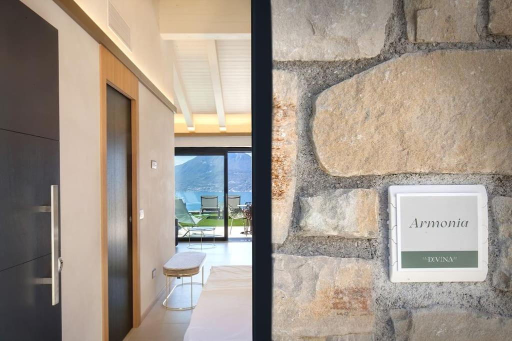Villa Divina-Apt Armonia-Con Piscina E Vista Lago Castelletto Di Brenzone Eksteriør billede